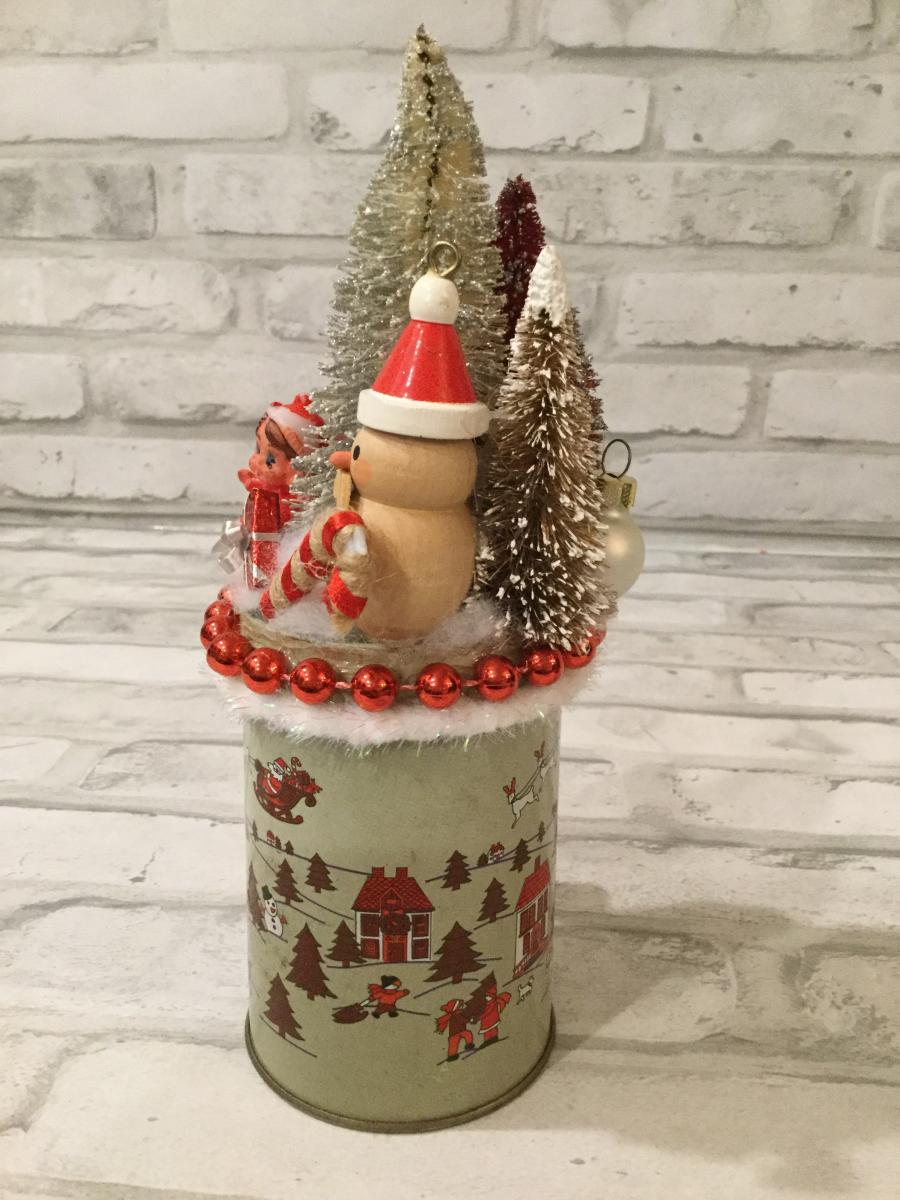 Vintage shaker picture