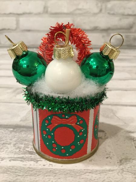 Mini round Christmas tin. picture