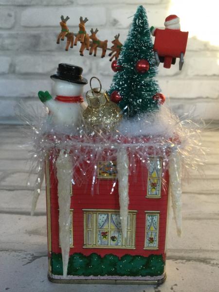 Vintage Christmas house tin picture