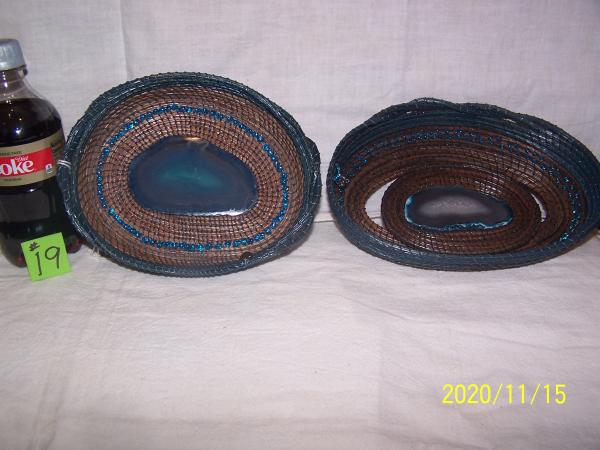 Pine Needle Baskets with Agate in Center