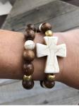 Wood and natural howlite bracelet set