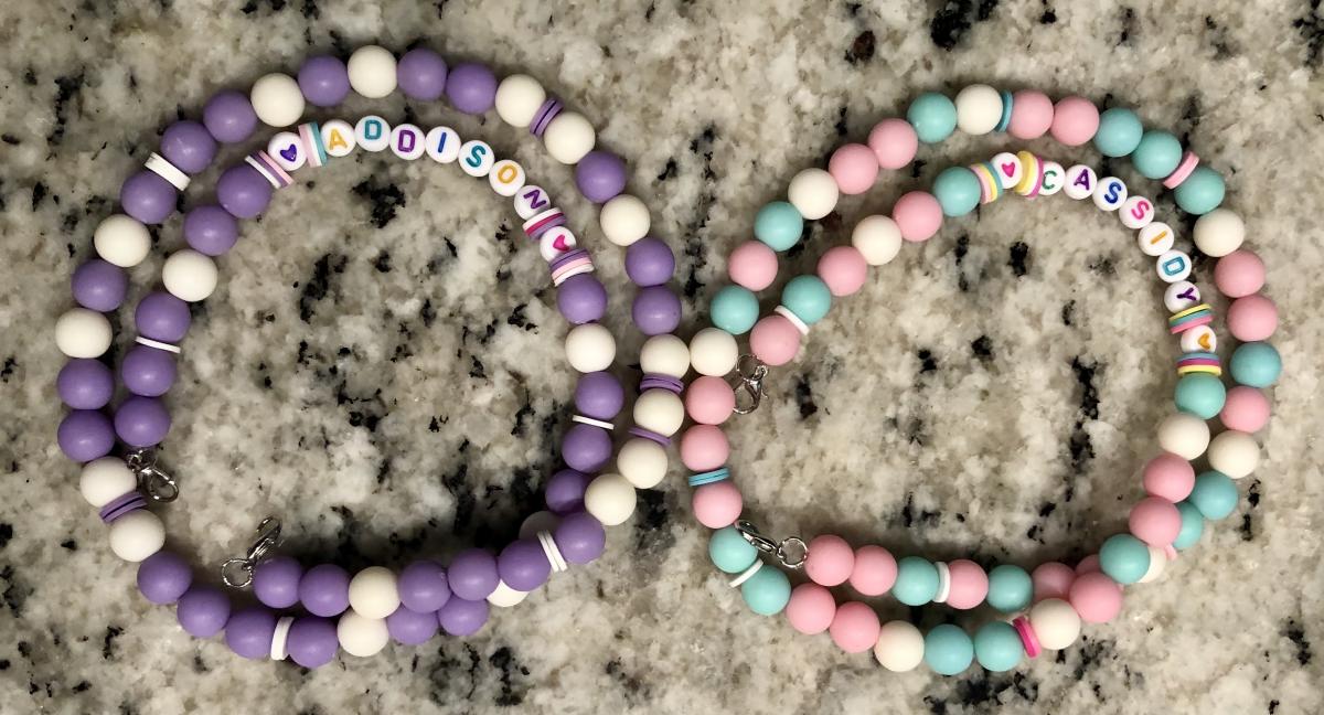 Kids colorful custom mask holder with 10mm beads picture