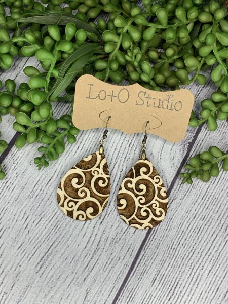 Maple Swirl Earring