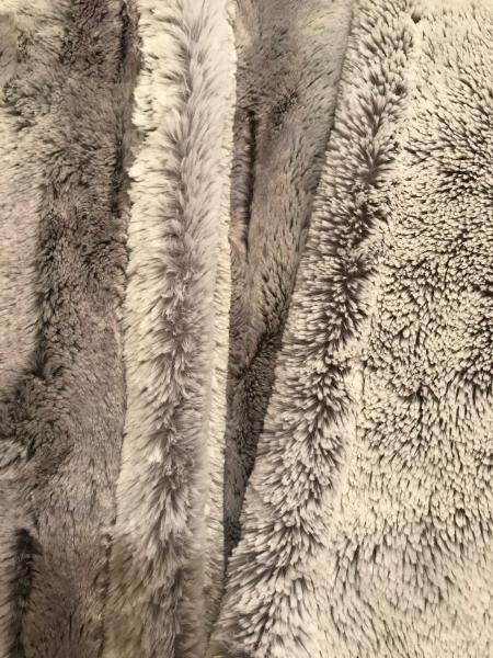 Silver Fox Minky / Silver Ivory Tip Minky XL Throw (gray, ivory) picture
