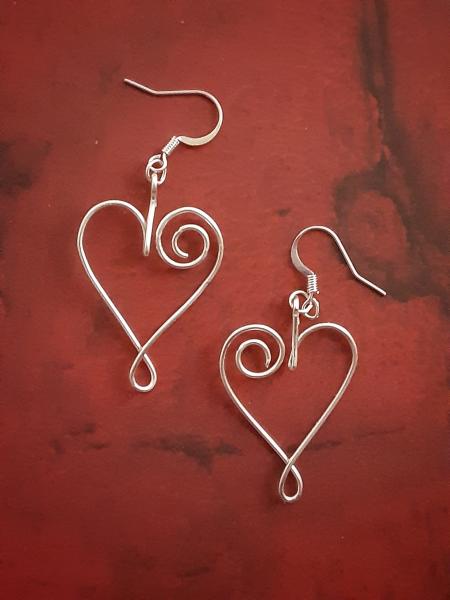 "Curly Hearts" Wire Earrings picture