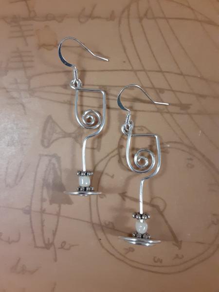 "Chardonnay" Wire Earrings picture