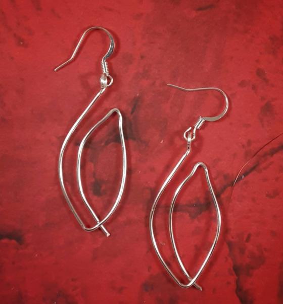 Stylized Leaf Wire Earrings picture