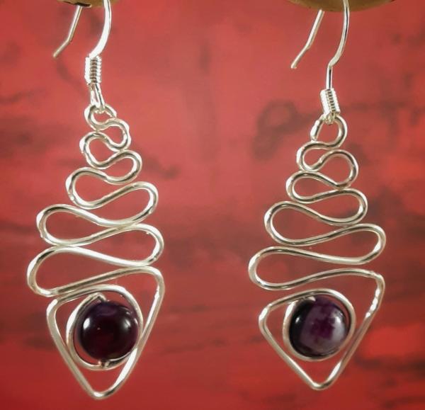 Curved Wire Earring with Purple Bead picture