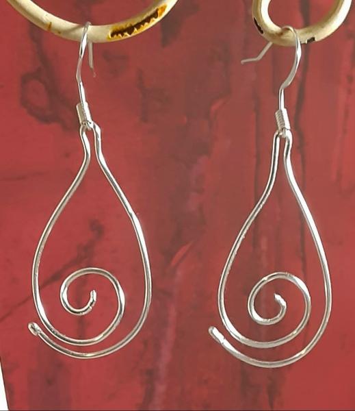 Teardrop Curl Wire Earrings