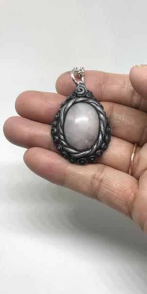 Rose Quart Pendant picture