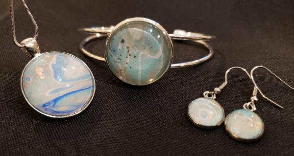 Silver Jewelry Set: Necklace, Bracelet & Earrings picture