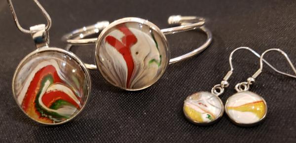 Silver Jewelry Set: Necklace, Bracelet & Earrings