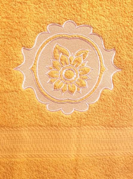 Sunflower Embossed Bath Towel and Hand Towel Set Pink Towel with Pretty Pink Butterfly Design picture