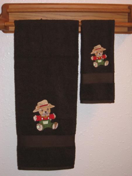 CUTE SCARECROW Teddy Bear Bath and Hand Towel Set picture