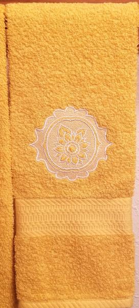 Sunflower Embossed Bath Towel and Hand Towel Set Pink Towel with Pretty Pink Butterfly Design picture