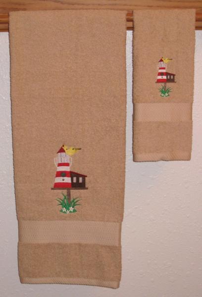LIGHTHOUSE BIRDHOUSE Bath and Hand Towel Set picture