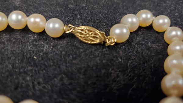 Cultured Pearl Necklace picture