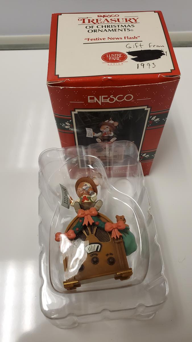 Enesco Vintage Ornament picture