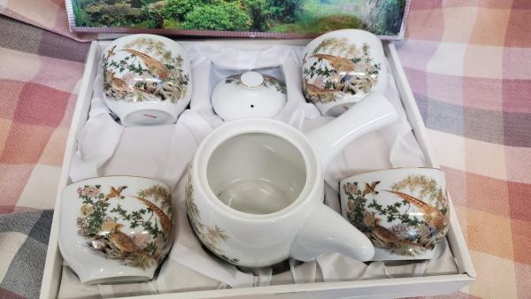 Japanese Tea Set picture