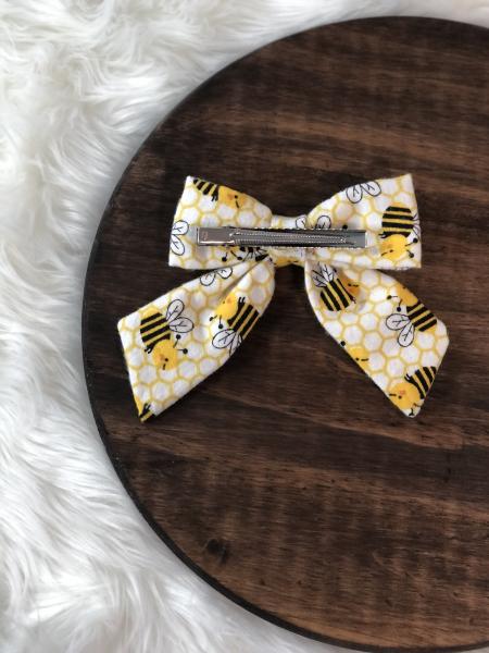 Honey Bees Clip Bow picture