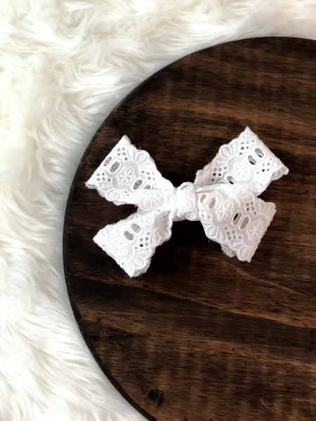 White Eyelet Ribbon Clip Bow picture