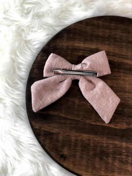 Light Pink Clip Bow picture