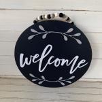 Welcome round Door sign With gray laurel