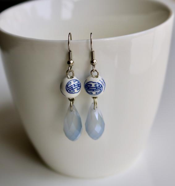 Chinese style ceremic and lake blue blue quartz drop earring picture