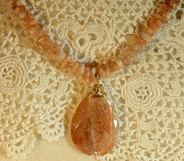 Sparkling Sunstone necklace picture