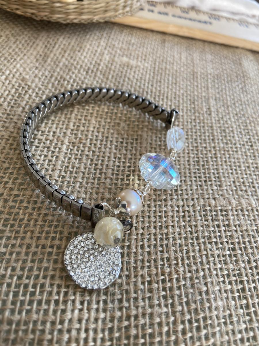 Vintage watch band bracelet with AB coated crystal and oearl picture