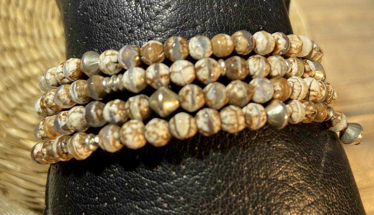 Brown banded agate quadruple coil bracelet picture