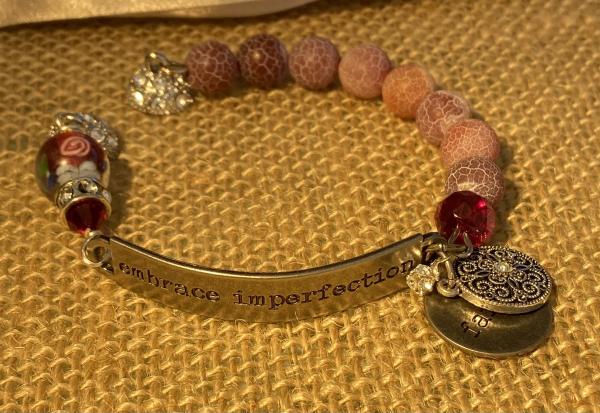 Sentiment bracelet with red dragon vein agate picture