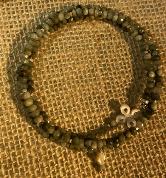 Green cats eye and .925 silver bracelet picture