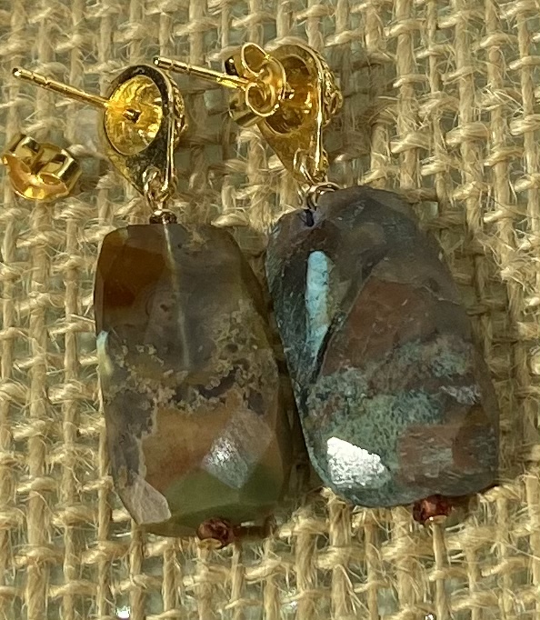 Chrysocolla chalcedony faceted large nugget earrings on gold plate .925 picture