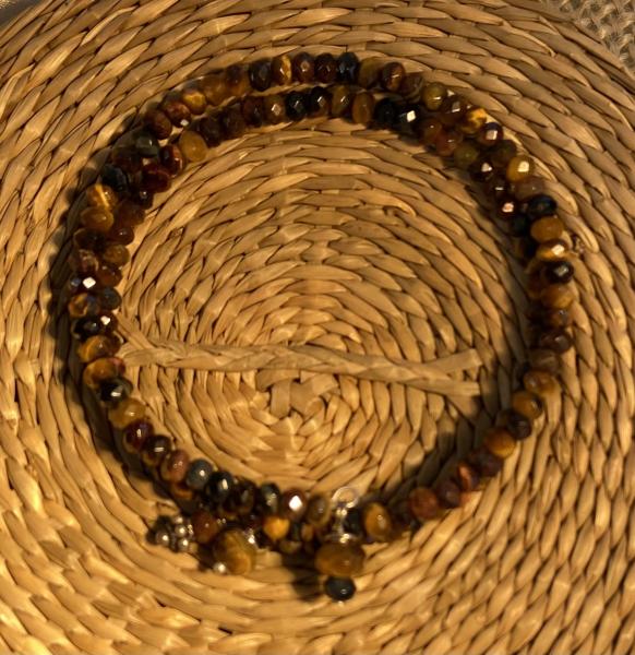 Tiger eye bracelet picture