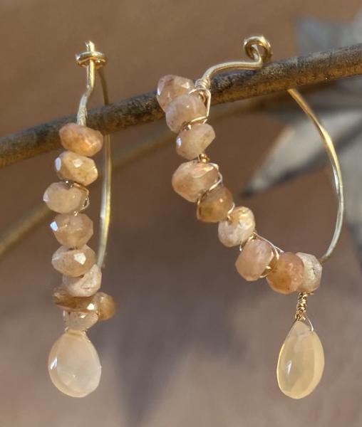 Sunstone and moonstone earrings picture