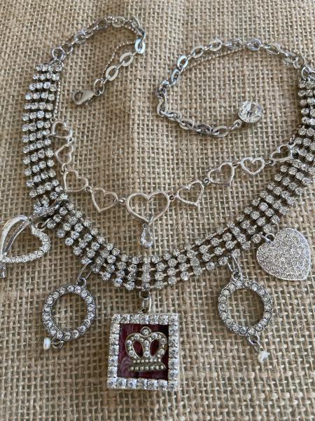 Rhinestone princess necklace