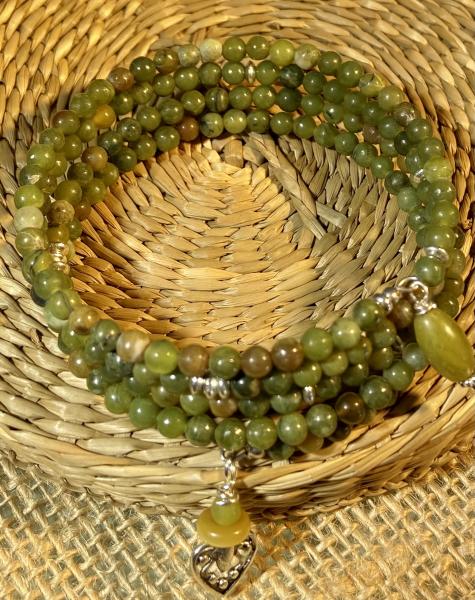 Nephrite jade bead quadruple coil bracelet picture