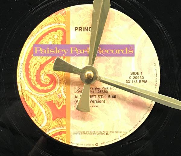 Record Clock - "P" Artists  - Huge selection! see Variations below for full list! picture