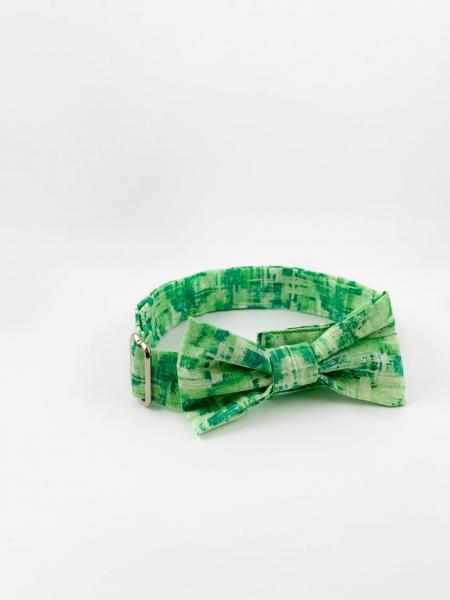 Green Dog Bow