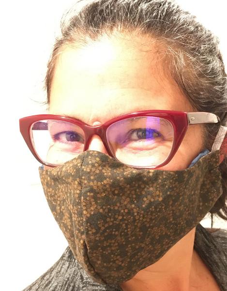 BROWN BERRY BRANCH MASK