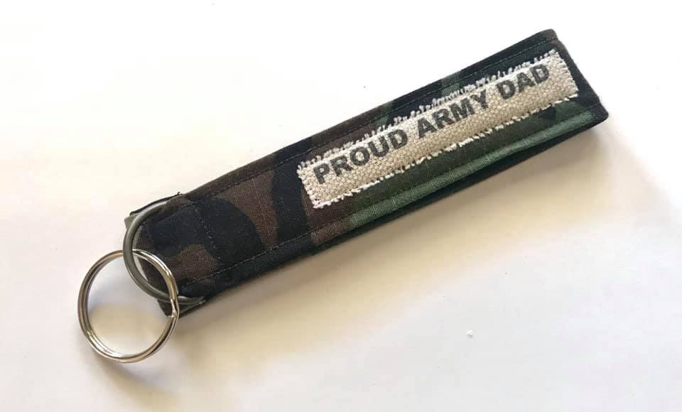 Proud Army Dad Key Chain picture