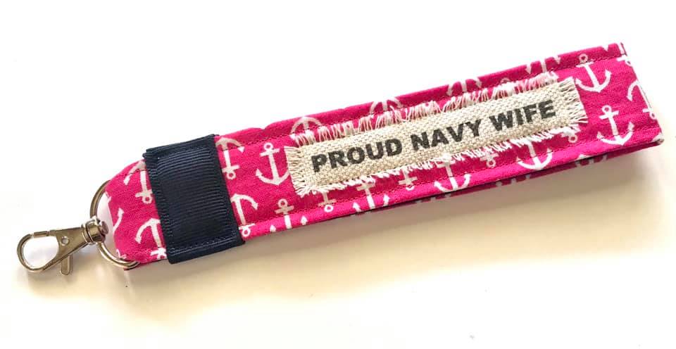 Proud Navy Wife Key chain picture