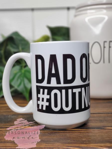 Dad of Girls #Outnumbered Mug picture