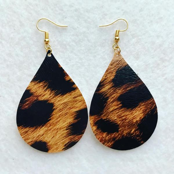 Cheetah Print Earrings picture