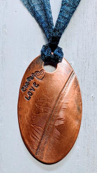 "Choose Love" Pendant picture