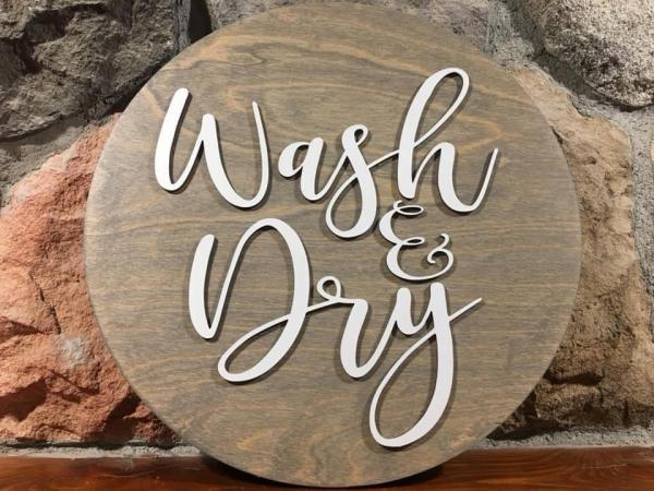 Wood Circle Plaque - Wash & Dry