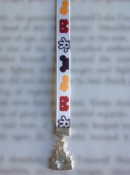 Castle bookmark, Disney Bookmark, Mickey Mouse bookmark, Magic Kingdom - Attach clip to book cover then mark page with the ribbon. picture