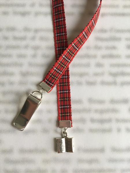 Book Lovers bookmark  - Attach clip to book cover then mark the page with the ribbon. Never lose your bookmark! picture