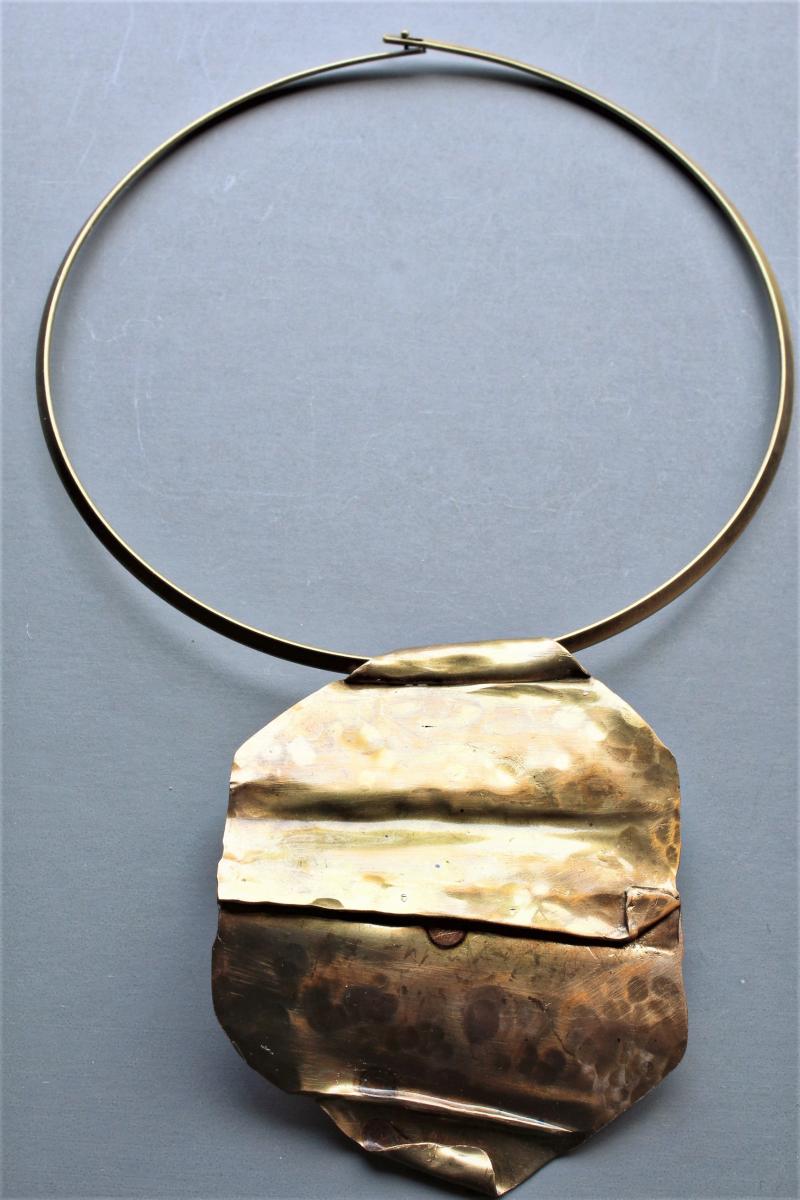 Remi Hammered Copper Pendant Choker picture